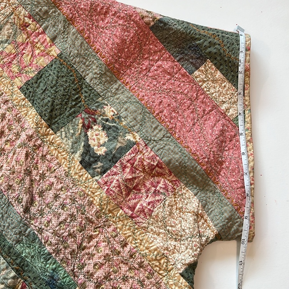 Vintage - quilted‎ shawl, cropped short sleeve jacket - Picture 10 of 11